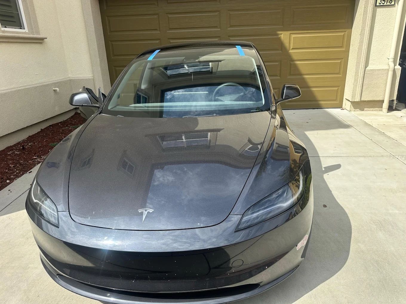 BMW 4 Series windshield replacement in Del Mar — mobile service